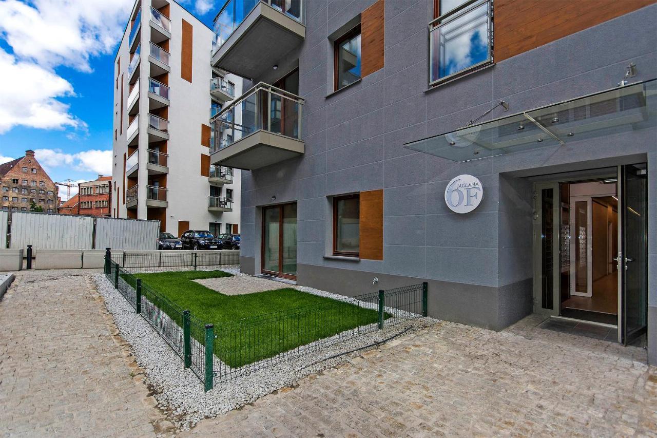 Stylish Apartment Oldtown Riverview Balcony グダニスク エクステリア 写真